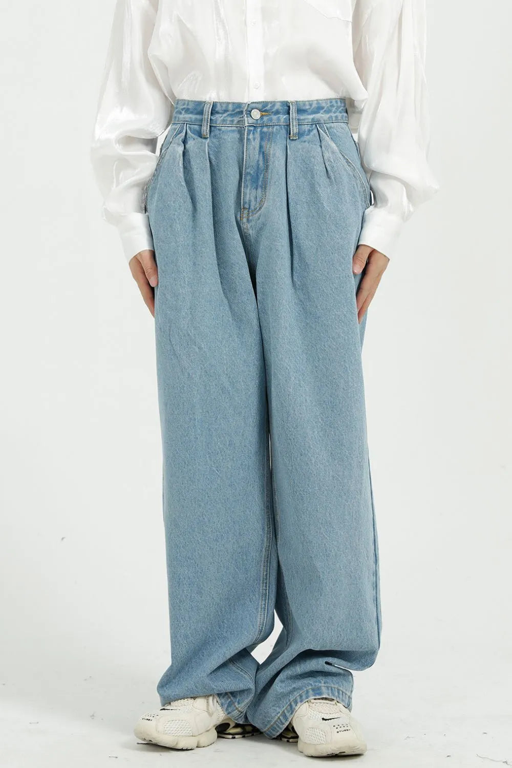 AOKOMELON Wide Legged Jeans