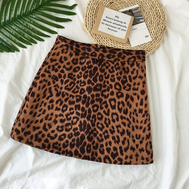 AOKOMELON  Leopard Mini Skirt