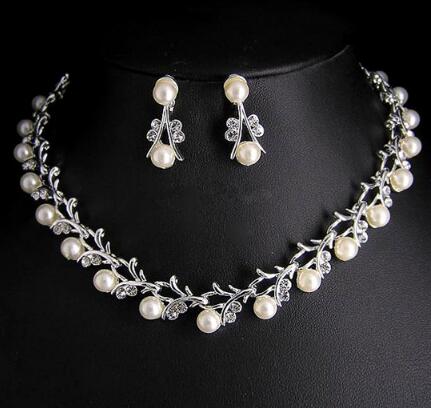 AOKOMELON Pearl Necklace Earring Jewelry Set