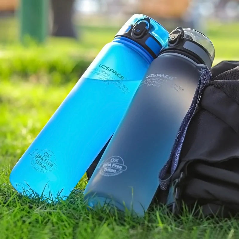 AOKOMELON Sports Water Bottle